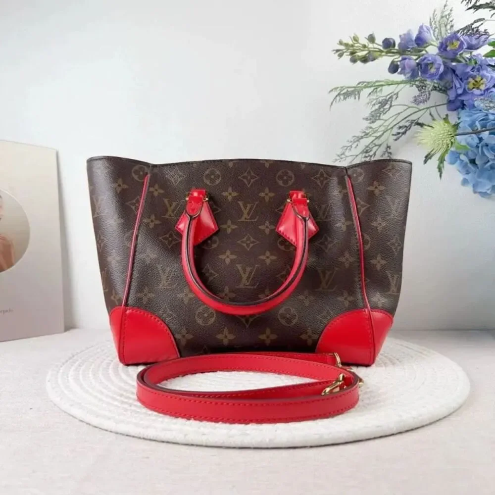 Louis Vuitton Women Pre-Loved Bag Very Good Condition